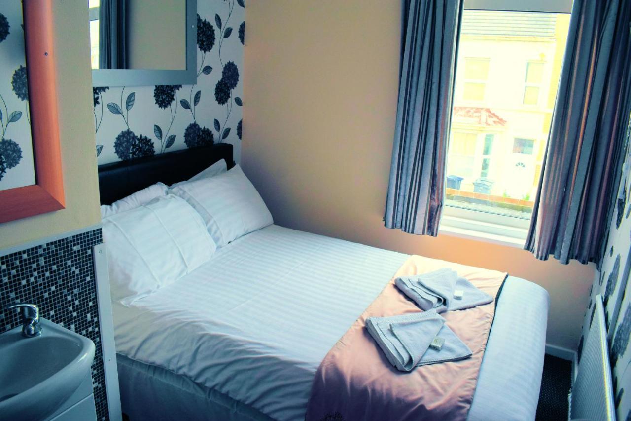 The Clarendon Hotel Blackpool Extérieur photo