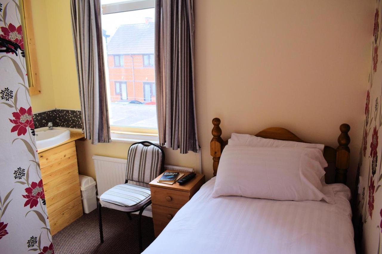 The Clarendon Hotel Blackpool Extérieur photo